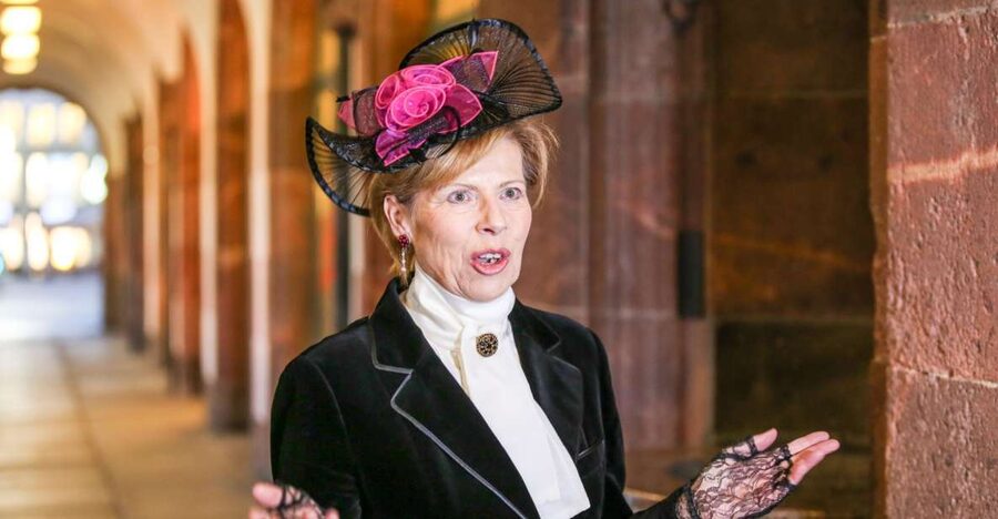 1.5-Hour Historical Tour of Leipzig with Costumed Guide - Leipzig’s trade fair, nightlife, and private secrets