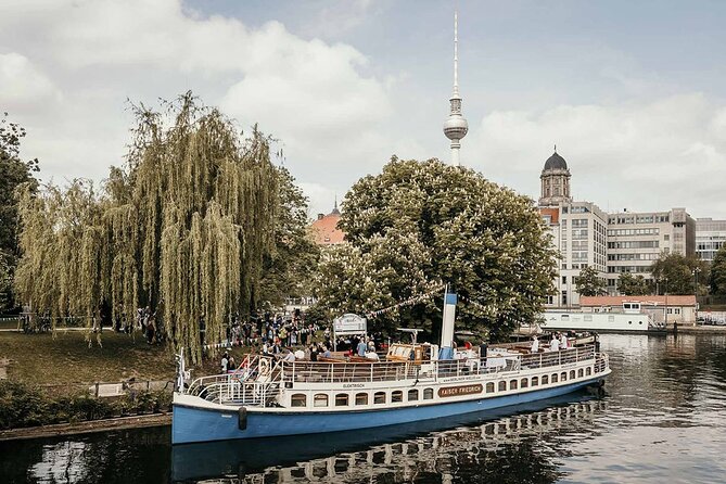 1-hour Sightseeing Boat Cruise Through Historic City Center - Key points at a glance
