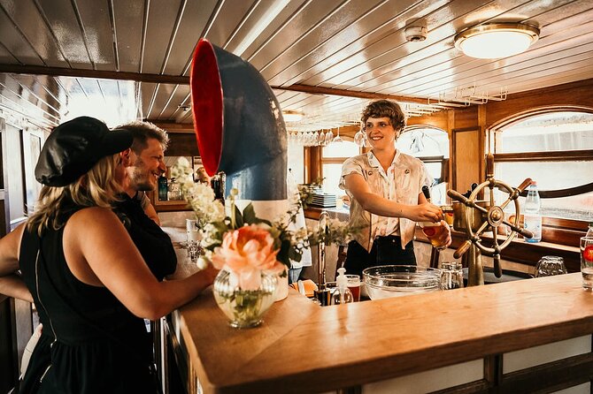 1-hour Sightseeing Boat Cruise Through Historic City Center - Boarding at Anna-Louisa-Karsch-Straße 2