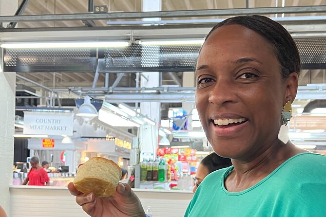 2 Hour Historic Market Food Tour and Hands-On Biscuit Class - Why the small group matters
