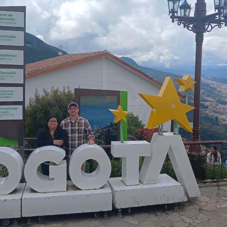 7-hour City Tour of Historic Bogotá with Monserrate - Guides who shape the experience