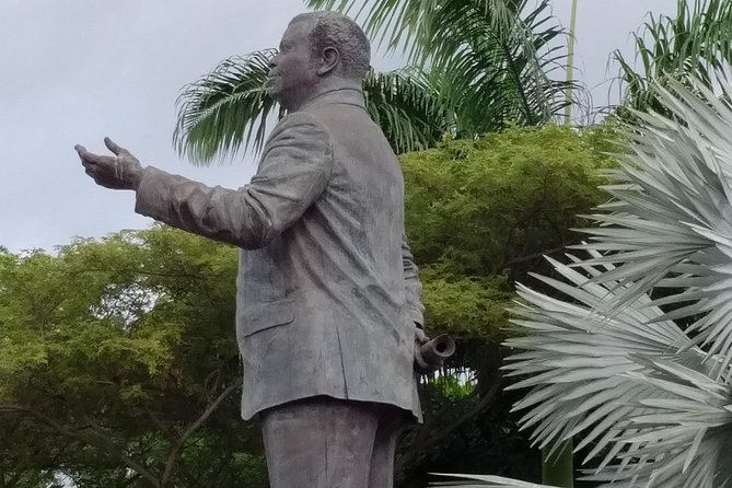 A Guided Walking Tour of a History of a City - Bridgetown - Independence Square and the Errol Barrow statue