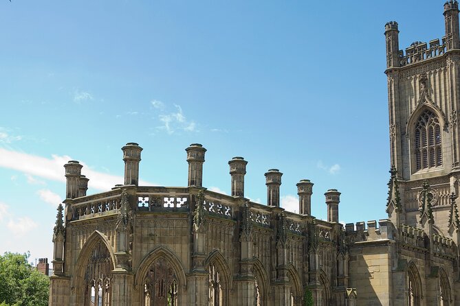 A Walk Through Time: History of Liverpool Walking Tour - Why this walk gives Liverpool a useful shape