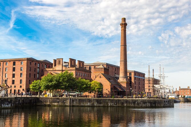 A Walk Through Time: History of Liverpool Walking Tour - Castle Street and the missing castle