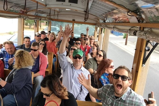 ABQ Trolley Co. | Best of ABQ City Tour - Nob Hill brings food, murals, and Route 66 character