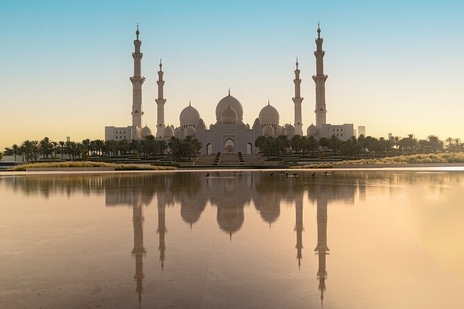 Abu Dhabi Sightseeing Tour: Sheikh Zayed Mosque, Heritage Village & Dates Market - Why the Grand Mosque deserves 90 minutes