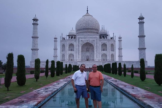 Agra Private Tour - Taj Mahal & Beyond - What the private guide adds