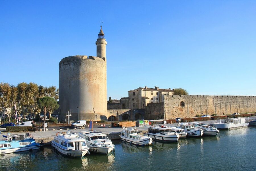 Aigues Mortes: Medieval Ramparts Entry Ticket - Walking the nearly mile-long ramparts