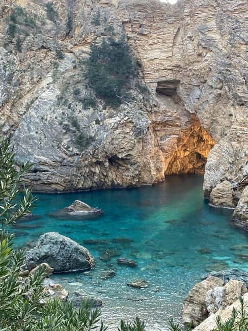 Alanya: Ancient Ruins & Hidden Coves of Gazipaşa w/ Cave - Lunch at a local restaurant