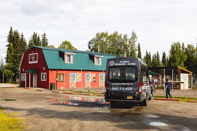 Alaskan Heritage & Sightseeing Tour - Pickup, weather, and the practical details
