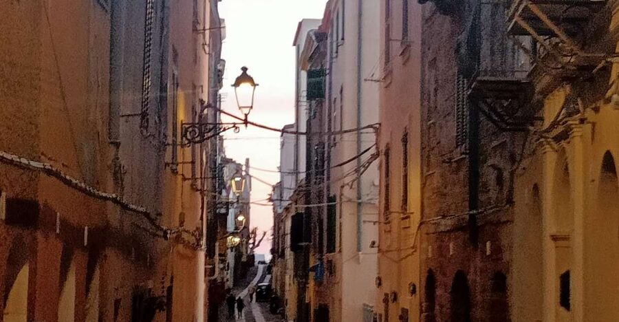 Alghero: walking tours around the ancient city - Why Alghero’s Catalan story matters