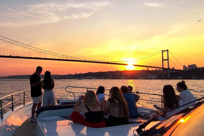 All in One Day Istanbul - Historical Tour of Istanbul with Bosphorus Cruise - Lunch above the water