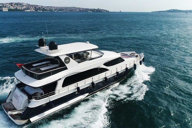 All in One Day Istanbul - Historical Tour of Istanbul with Bosphorus Cruise - The move to Kabataş and the luxury yacht