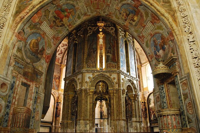 All of Tomar's history and loads of fun. - Why Tomar works so well as a walking tour