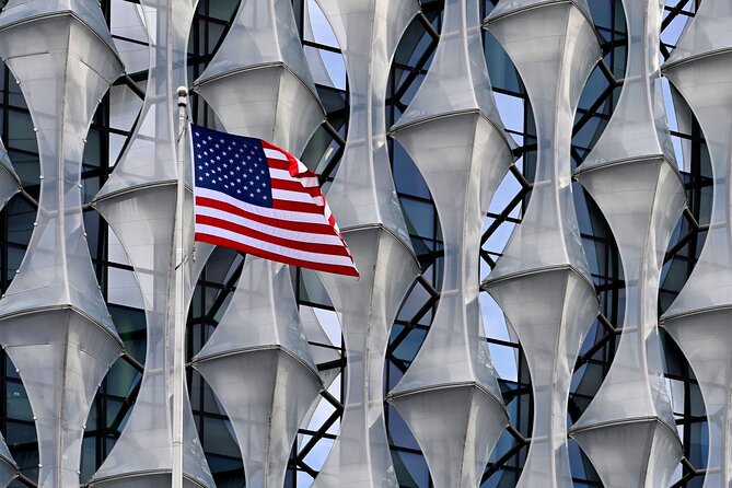 American Heritage in London 4 Hour Private Tour in a Black Cab - The Mayflower Pub and the 1620 voyage