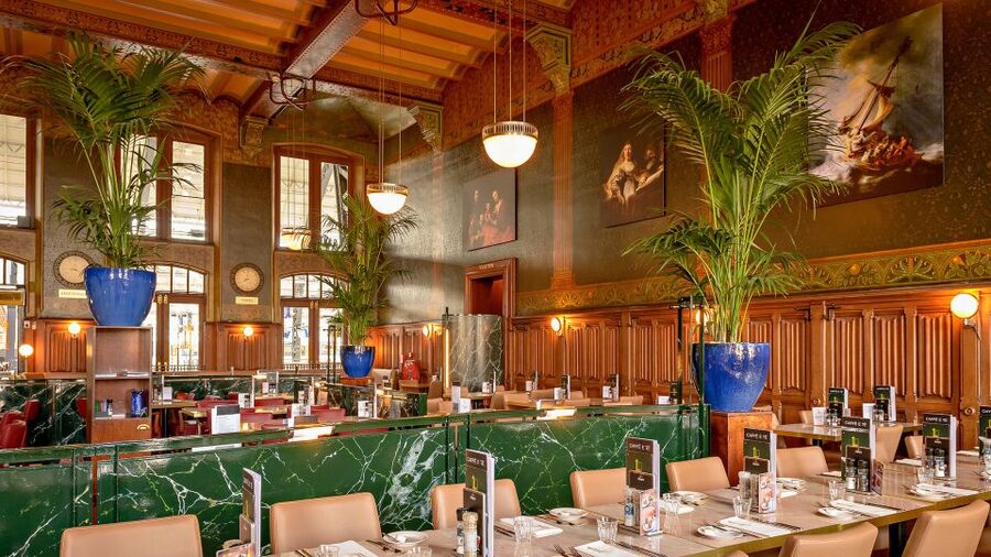 Amsterdam: 3-Course Meal in Historic 1st Class Waiting Rooms - Practical details that can improve your visit