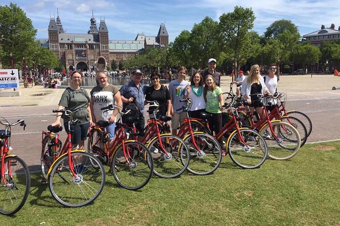 Amsterdam 3 hrs Bike Tour – live guide En/Fr/De/Nl/Sp - Starting near the IJ River