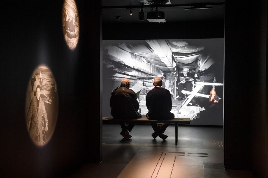 Amsterdam: Dutch WWII Resistance Museum Entry Ticket - Follow the personal stories through documents and film
