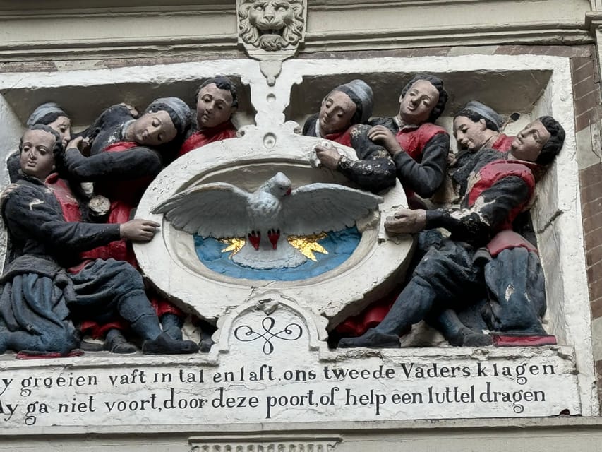 Amsterdam: Ghost Walking Tour and Dark History - Prins Hendrikkade and the final stretch