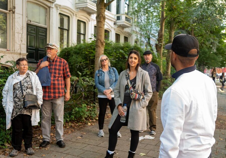 Amsterdam: Highlights & History Walking Tour - Old Town, Old Church, and China Town