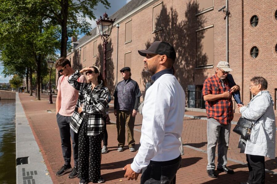 Amsterdam: Highlights & History Walking Tour - The red-light district and Amsterdam’s complicated character