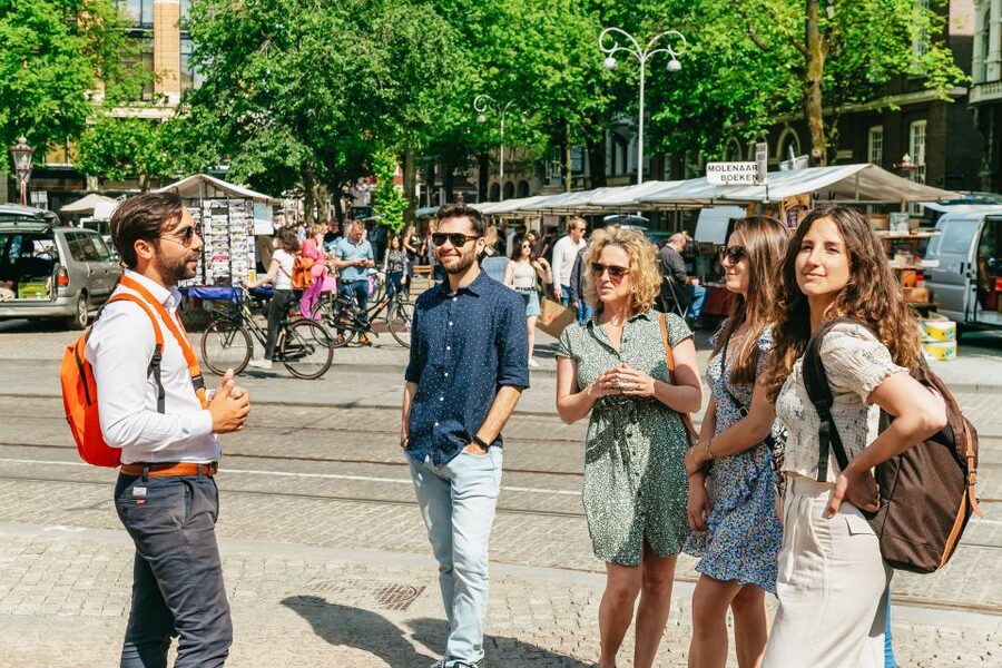 Amsterdam: Historical Highlights Walking Tour with Tasting - Price, value, and who should book