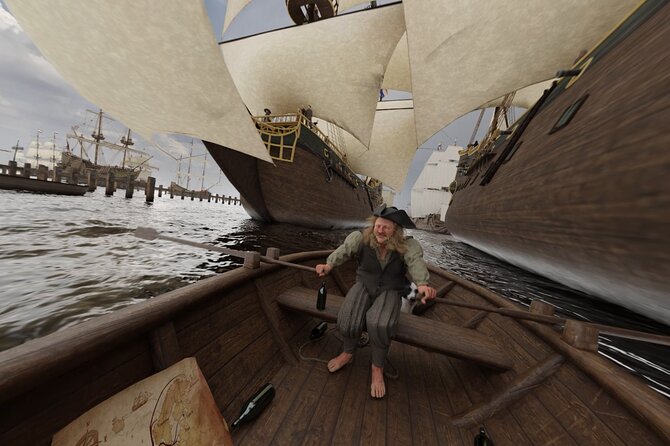 Amsterdam: Luxury Canal Cruise with Historic VR Experience - The 15-minute VR program and seven animations