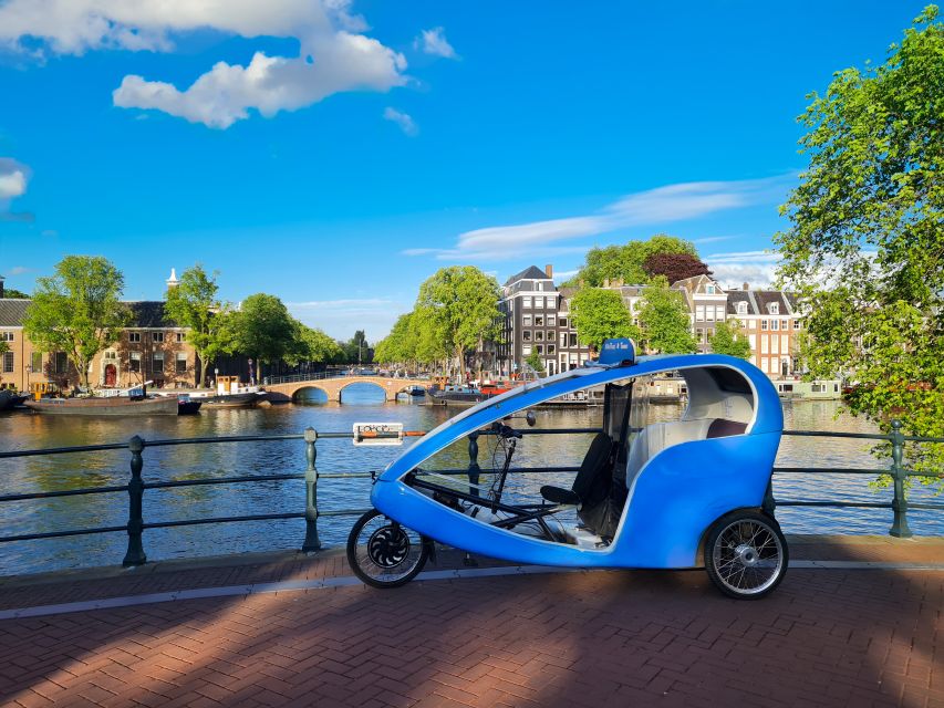 Amsterdam: Private Pedicab Historical Sightseeing Tour - Dam Square begins the city story