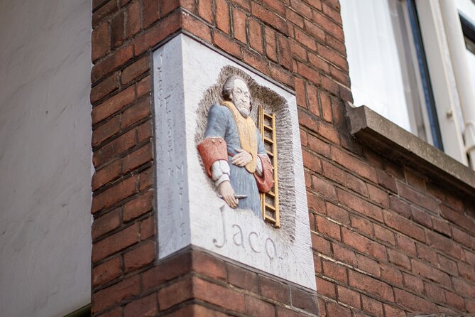 Amsterdam Walking Tour: Urban Legends & History with local guide - A café story at Spui