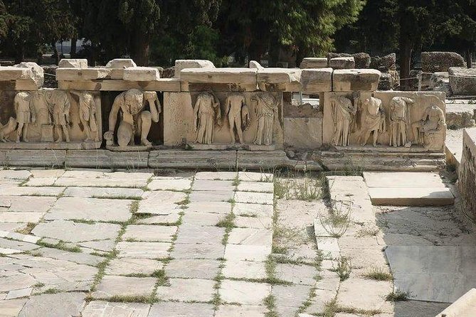 Ancient Athens tour: Acropolis, Parthenon and Acropolis Museum - The Parthenon and Athena’s hilltop temple