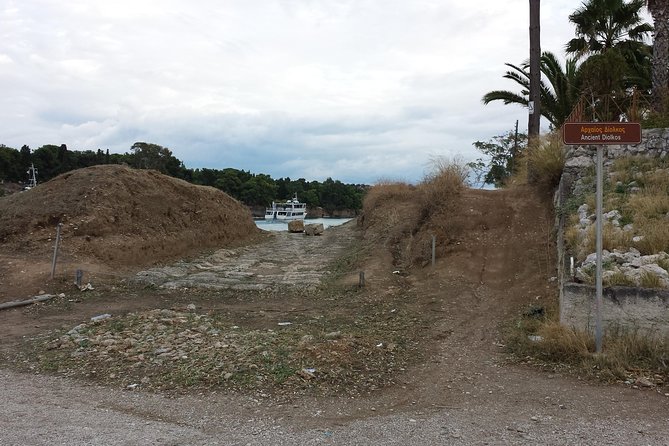 Ancient Corinth Private Tour from Corinth - Ancient Diolkos and the unusual submerged bridge