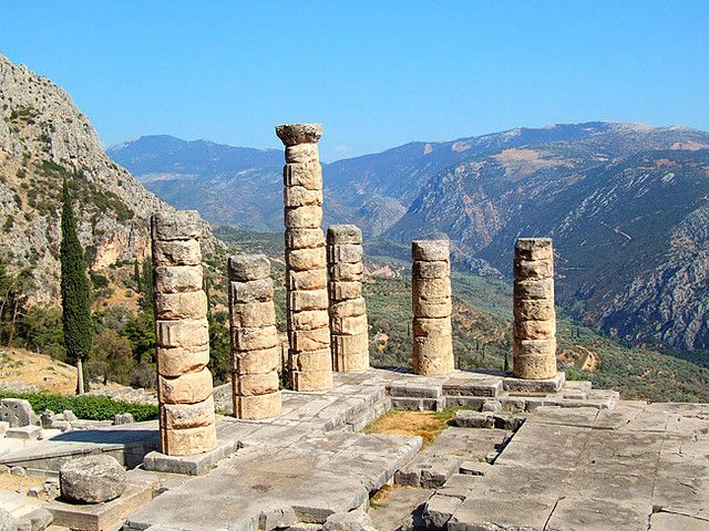 Ancient Delphi Full-Day Tour from Athens - Inside the Delphi Museum