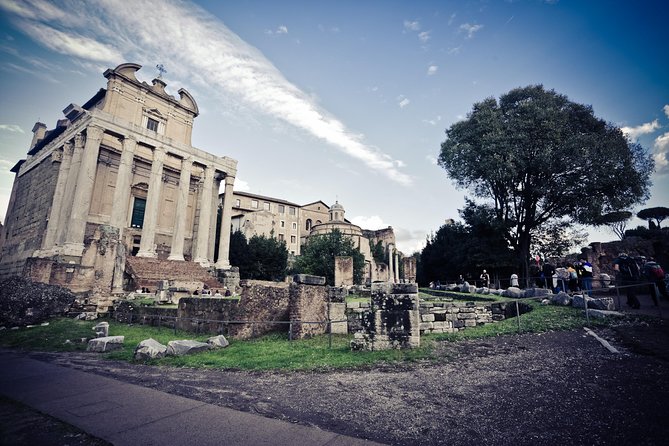 Ancient Rome Guided Tour: Colosseum, Forum and Palatine - What is included and what is not