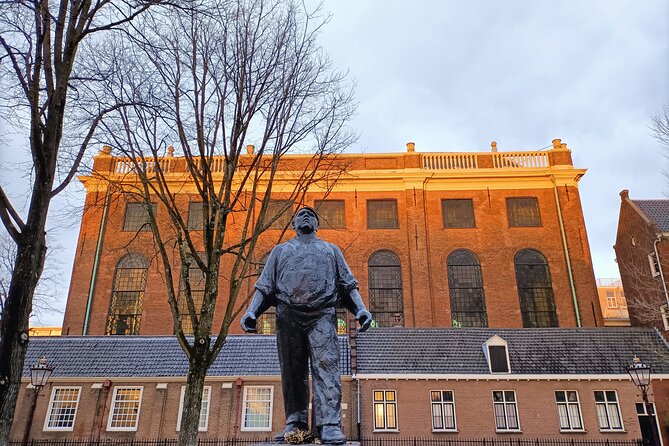 Anne Frank and Amsterdam Jewish History Walking Tour - The guides make the difference