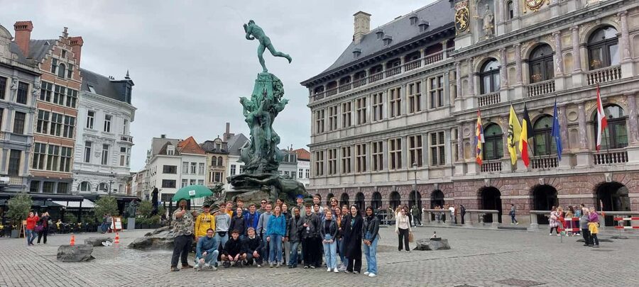 Antwerp: Historical Walking Tour in the Old City - Key points to know before booking