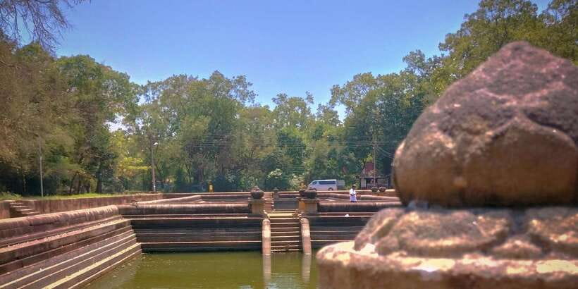 Anuradhapura Private Ancient City Day Tour - Jethawanaramaya and the scale of ancient engineering