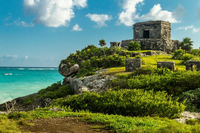 Archaeological Tour in Tulum and Coba with Kuxtal Cenote - The guide makes or breaks the day