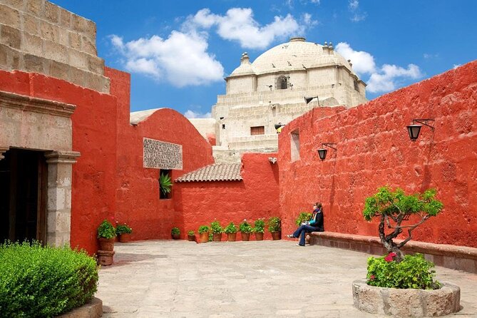 Arequipa, Historic and Colonial City and Santa Catalina Monastery - Why this 3.5-hour route works well in Arequipa