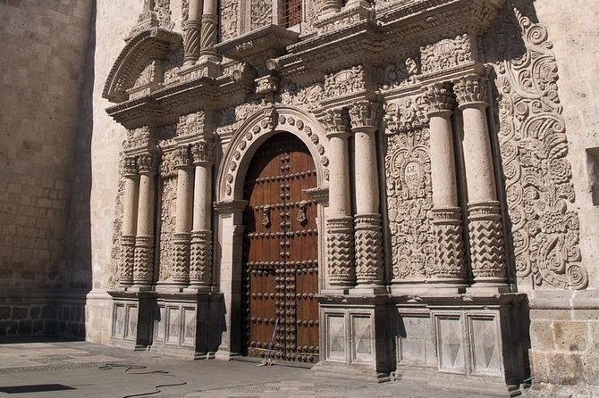 Arequipa, Historic and Colonial City and Santa Catalina Monastery - The Jesuit church and San Ignacio Chapel