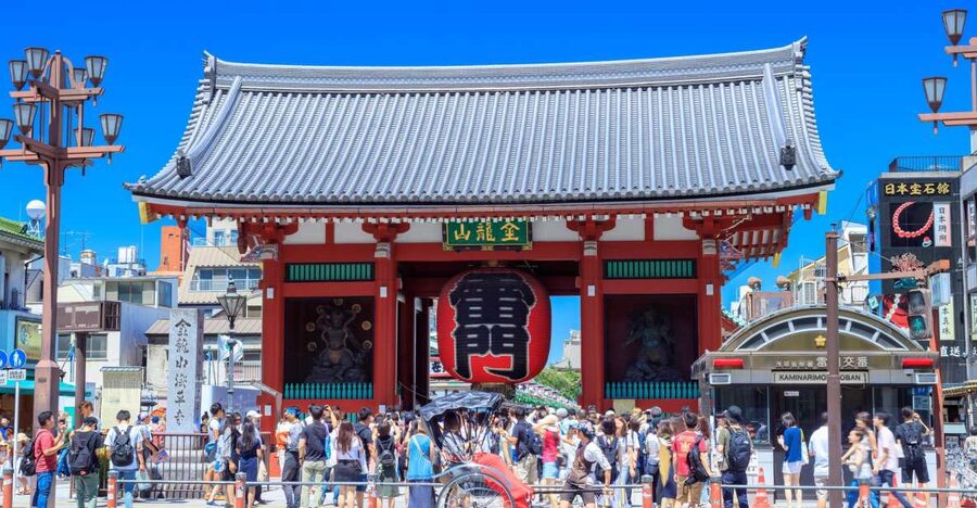 Asakusa: 3.5-hour Big-picture History Walk - A modern viewpoint at the Asakusa Culture Tourist Information Center