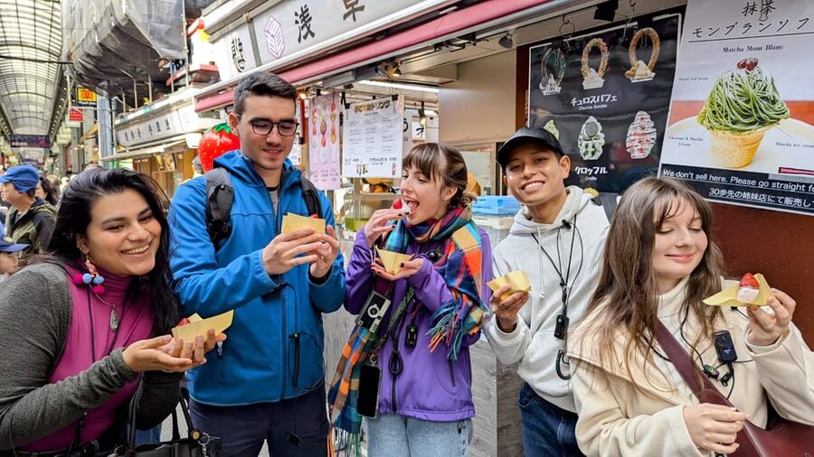 Asakusa: 3.5-hour Big-picture History Walk - Asakusa Mokubakan and the district’s entertainment past