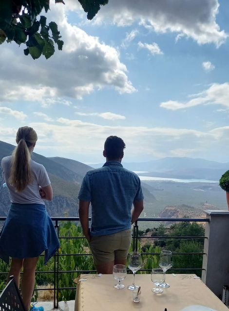 Athens: Delphi, Corycian Cave, and 300 Battlefield Day Trip - What the driving is really like