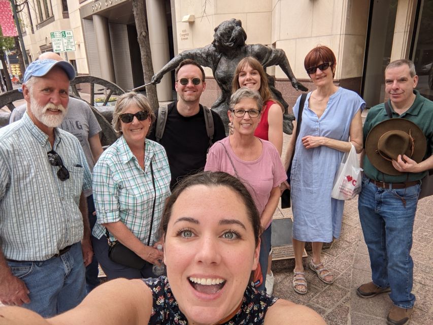 Austin: Downtown History Walking Tour - Downtown Austin in a 30-minute story session