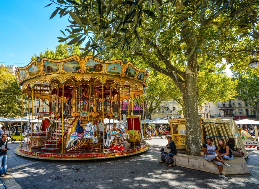 Avignon: Historic District Guided Food & Wine Walking Tour - Guide quality and the small-group feel