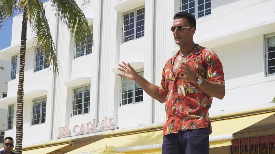 Award-winning Art Deco & History Walking Tour - Why Miami Beach looks the way it does