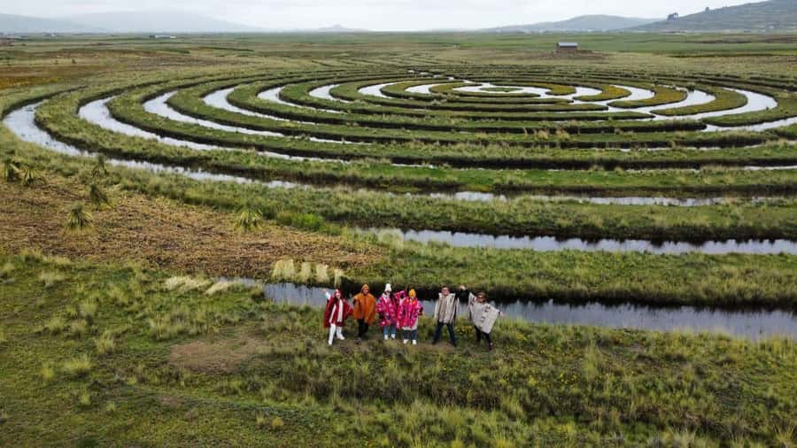 Aymara Route Mystical Cultural Tour - Aramu Muru, meditation, and the choice between ceremony and hiking