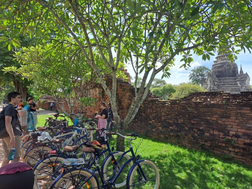 Ayutthaya City and Historical Park Bike Tour - A riverside Muslim community and palm-leaf crafts