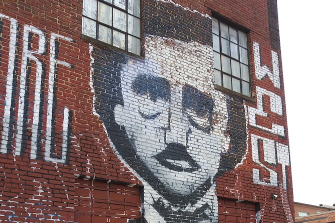 Baltimore's Historical Sightseeing Tour - The Fort McHenry film stop