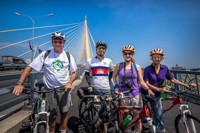 Bangkok: Backstreets and Temple Historic Bike Tour - From Sam Yot to Khaosan Road