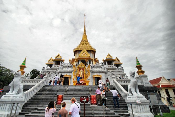 Bangkok Heritage Highlights: Grand Palace & Three Temples Tour - Guides make the difference